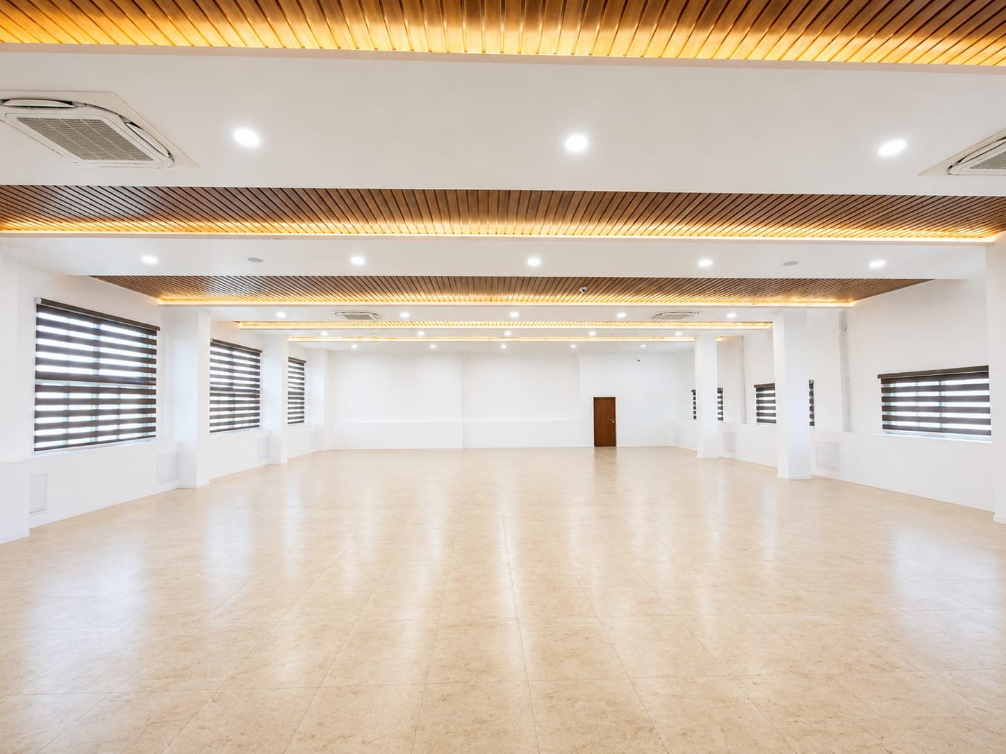 Banquet hall 22